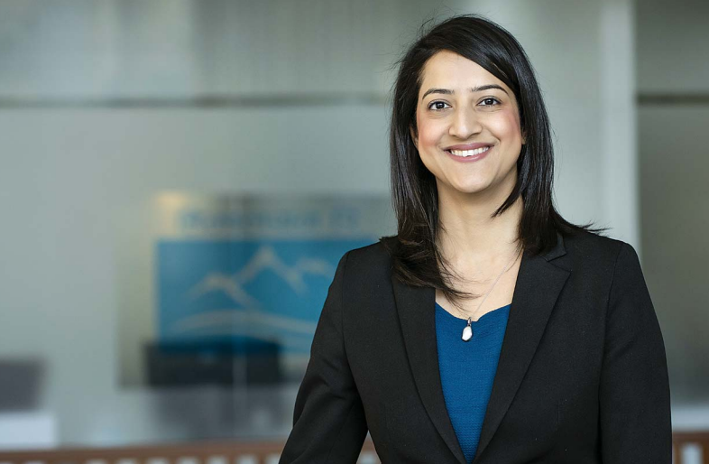 बीमा क्षेत्रकी पहिलो महिला सिइओ उपासना पौडेलको वार्षिक तलब भत्ता ५ करोड ३३ लाख